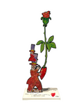 Una rosa nata dal mio cuore di Francesco Musante, scultura in resina in edizione limitata con figura femminile, cuore rosso e rosa.